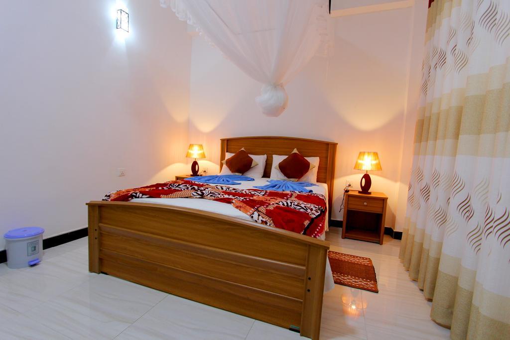 Sen - Rose Ella Apartment ภายนอก รูปภาพ