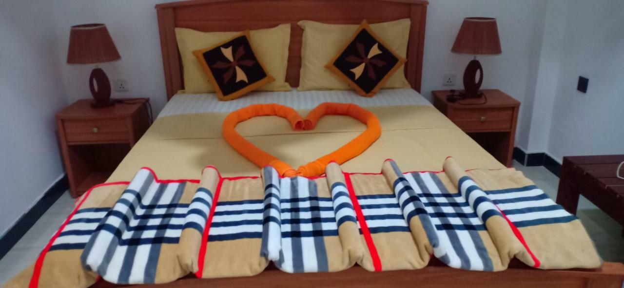 Sen - Rose Ella Apartment ภายนอก รูปภาพ